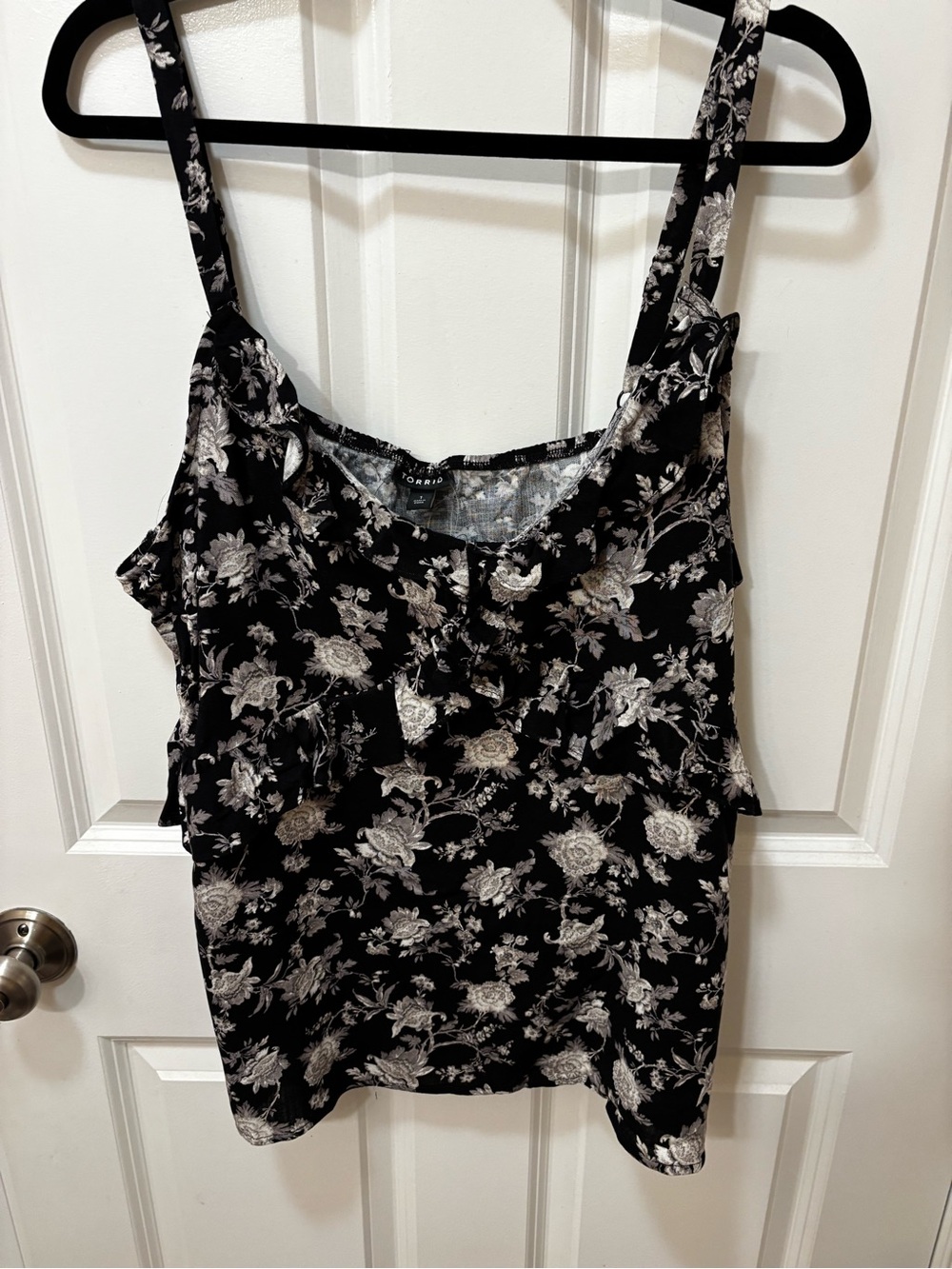 torrid Black & White Floral Baby Doll tank